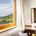A Nett's Nest 3*