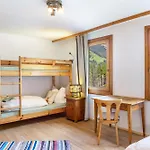 A Nett's Nest Konukevi 3*