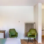 A Nett's Nest Konukevi 3*