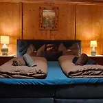 A Nett's Nest