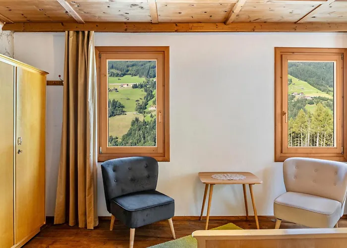 A Nett's Nest 3*