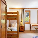 A Nett's Nest بيت ضيافة