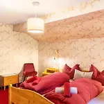 A Nett's Nest 3* هينزنبرغ