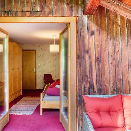 A Nett's Nest בית הארחה היינצנברג