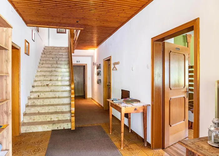 בית הארחה A Nett's Nest 3*